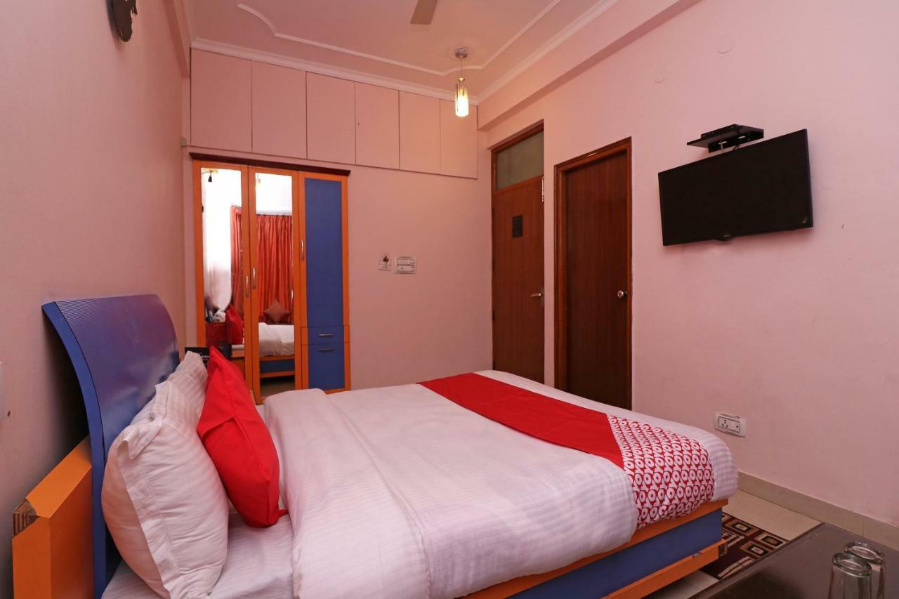 Oyo 19024 Majestic Oak Bush Hotel Mussoorie Exterior photo